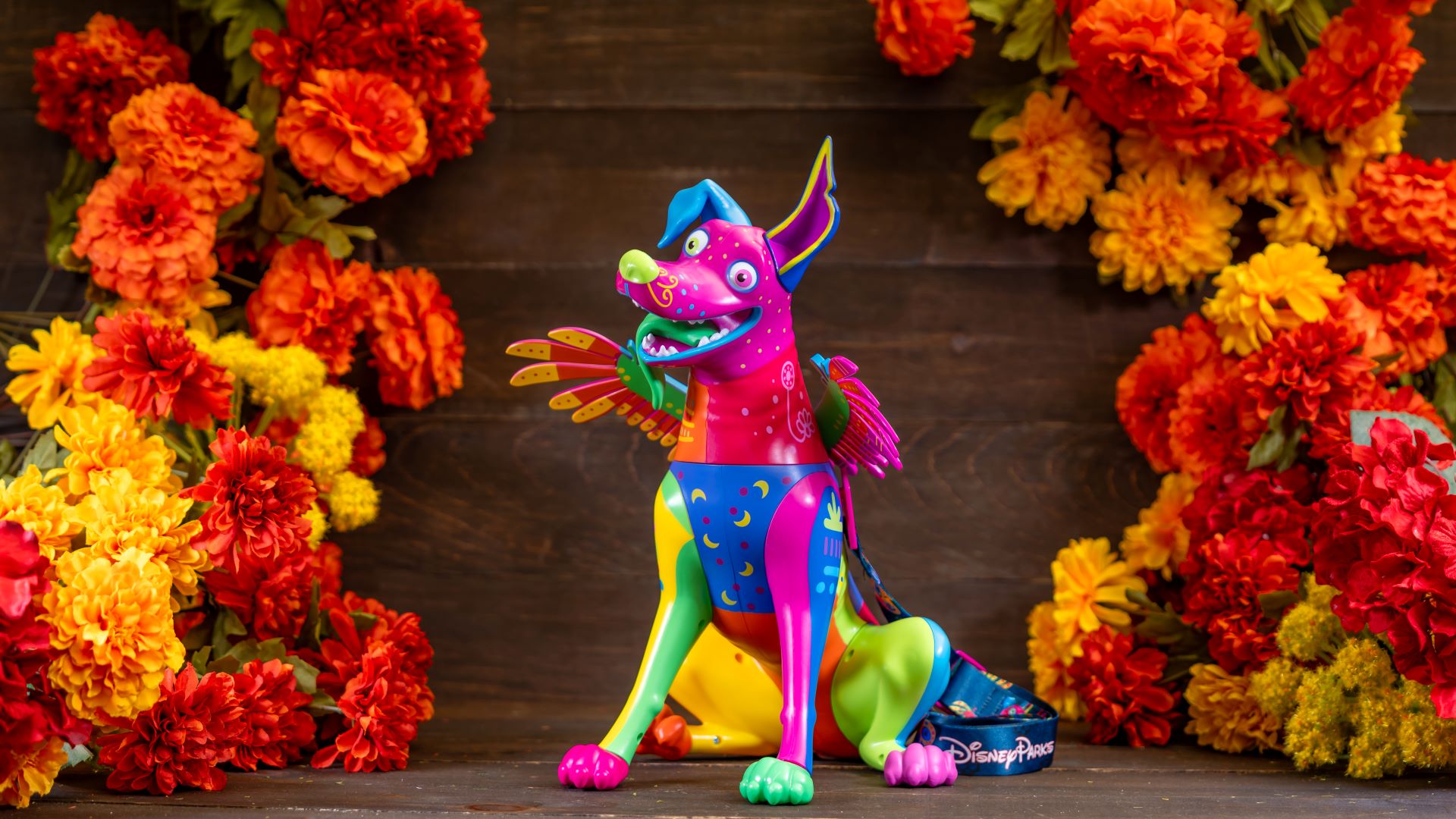 ドナルドキャンディーコーンシッパー Two More SUPER CUTE Sippers Coming to Disneyland